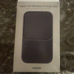 Samsung Super Fast Wireless Charger Duo - Dark Blue